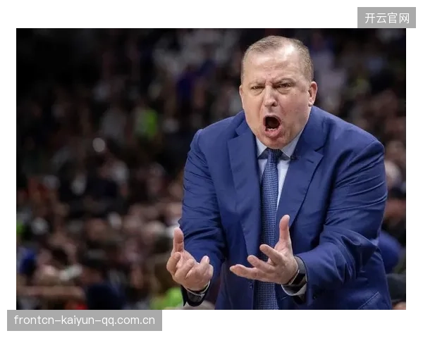 锡伯杜补强教练组：从“弱点”到“强者”的转型之旅